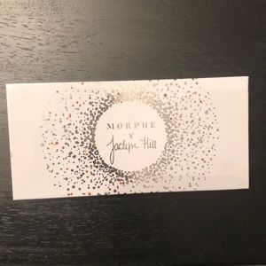 jaclyn hill ring the alarm eyeshadow palette